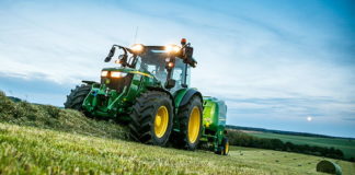 Rynek ciągników styczeń - kwiecień 2018. John Deere z największą liczbą zarejestrowanych traktorów