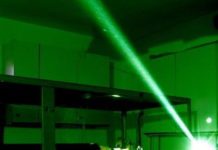 Laserowe wycinanie w metalu – pomysł na oryginalne wnętrze sklepowe